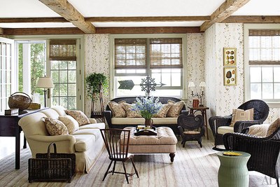 6 Ways to Decor Your Home with Ottomans