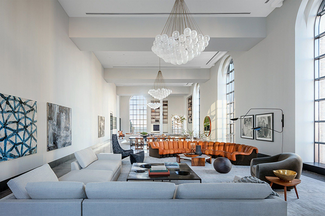 Give Trendy Look to Your Living Room for Remodelling