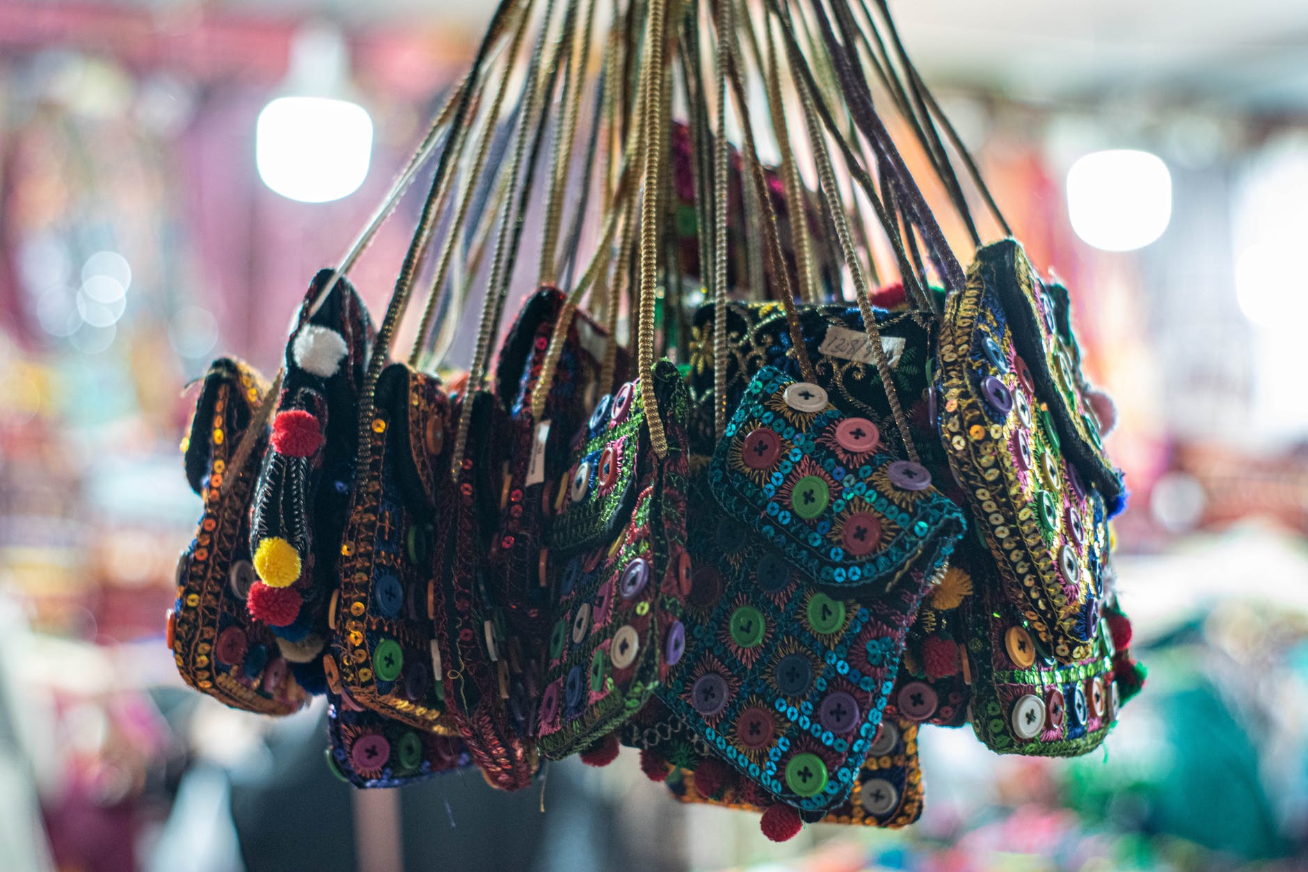 Different Type of Handbags & Its Uses