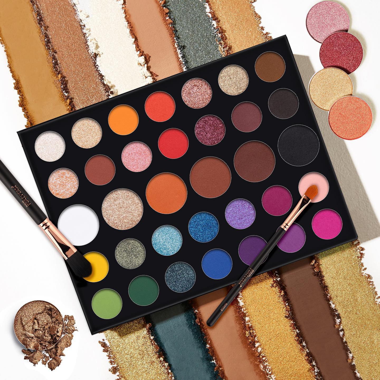 5 Eyeshadow Palette Hacks Every Makeup Junkie Should Know 